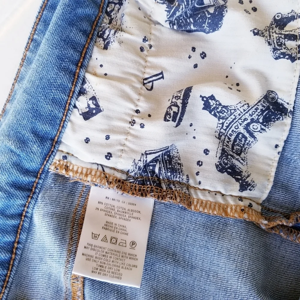 Anthropologie | High Waist‎ Denim Shorts 32 - Picture 7 of 8